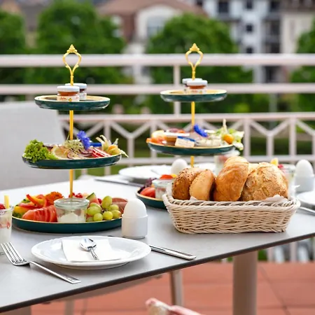 Schweizerhaus Bad Kiѕsingen - Luxury Boutique Am Rosengarten * 바트키싱엔