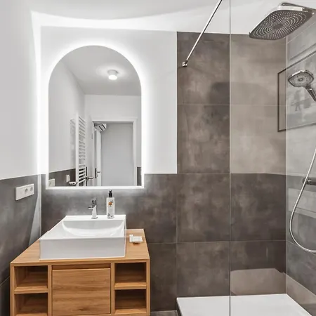 호텔 Schweizerhaus Bad Kiѕsingen - Luxury Boutique Am Rosengarten 바트키싱엔