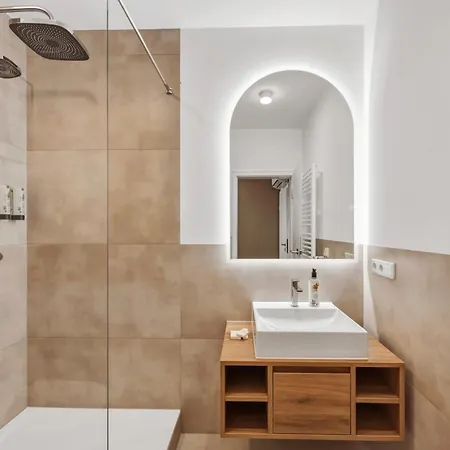 Schweizerhaus Bad Kiѕsingen - Luxury Boutique Am Rosengarten 호텔 바트키싱엔