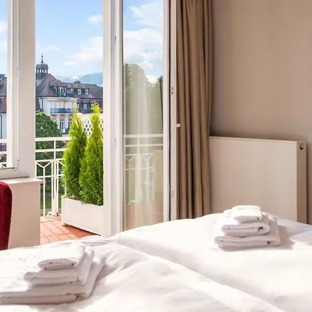 호텔 Schweizerhaus Bad Kiѕsingen - Luxury Boutique Am Rosengarten *