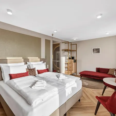 호텔 Schweizerhaus Bad Kiѕsingen - Luxury Boutique Am Rosengarten *
